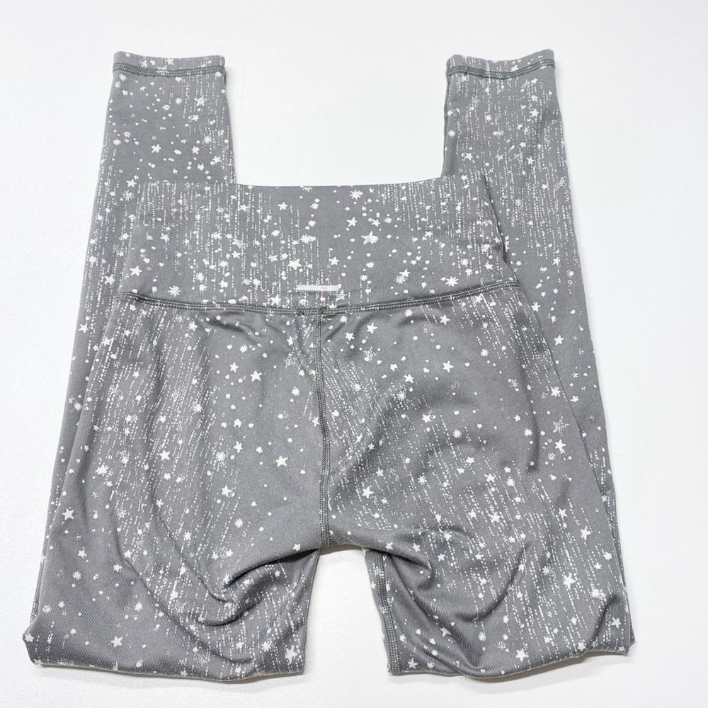 Aerie Play Leggings Silver Grey Star Print - Picture 5 of 9